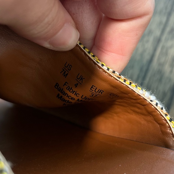 Naturalizer’s platform sandal - Picture 3 of 5